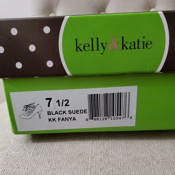 Kelly & Katie black suede lace-up heels - Picture 6 of 6